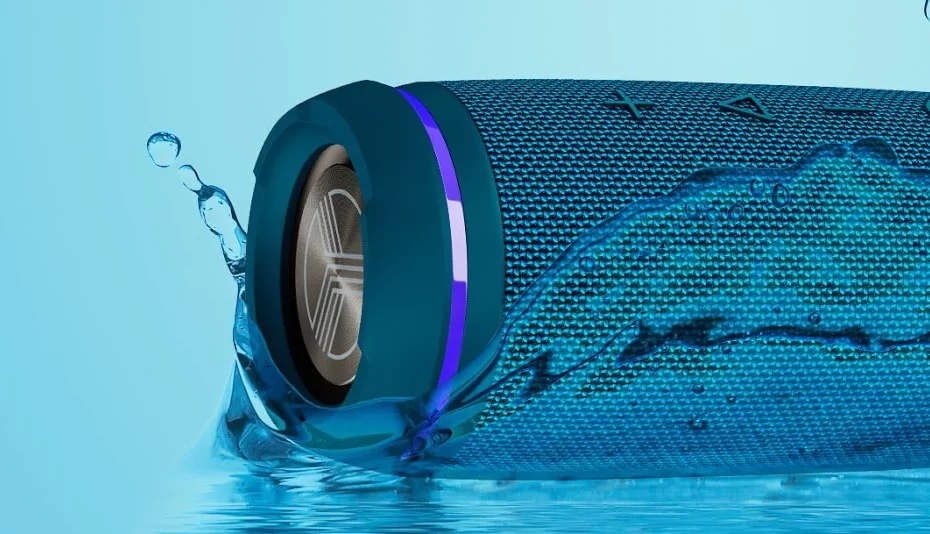 Can Waterproof Speaker Be Fully Submerged in Water?