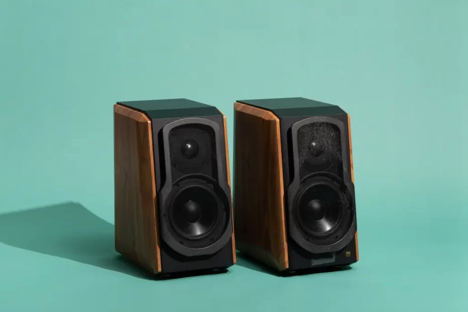 can bookshelf speakers be used as surround speakers